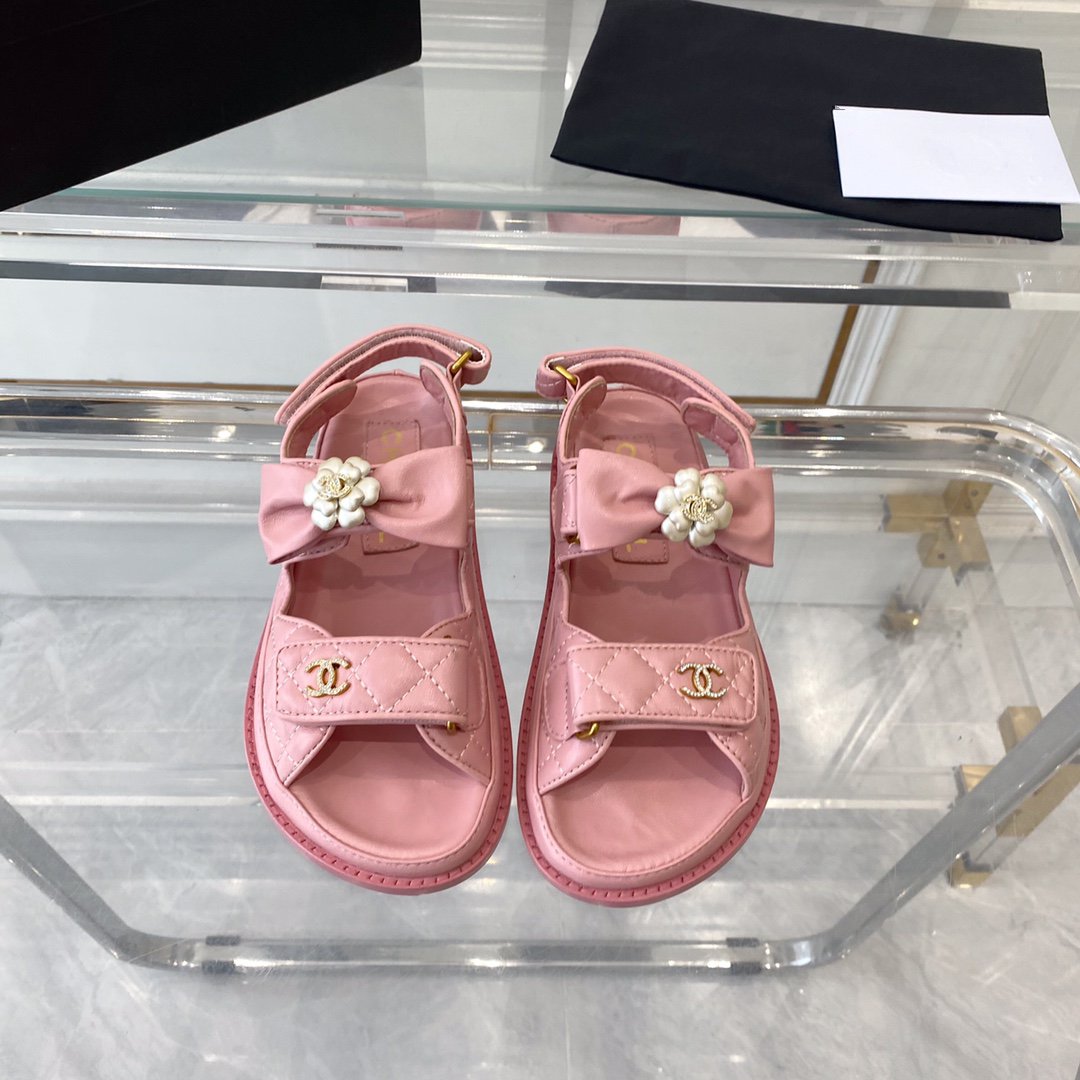 CHANEL dad sandals pink lambskin